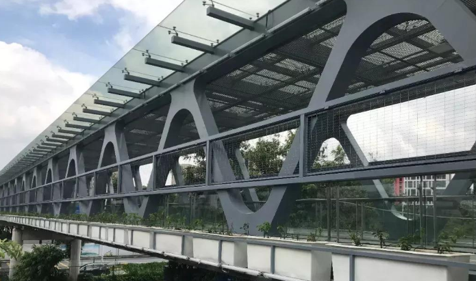 高安论管桁架结构工程弯管加工防锈处理的方法